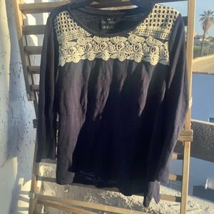 5 for $15 Talbots Navy Crochet Top Size XL